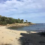 Hébergement de vacances Face à La *