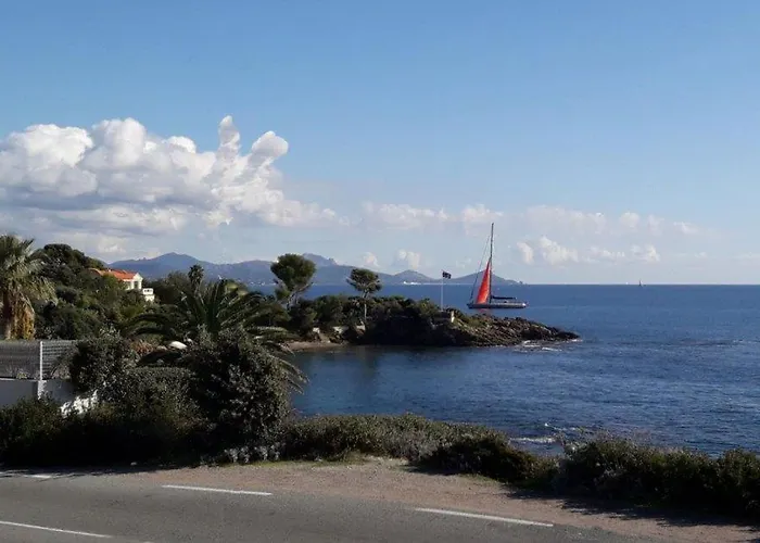 Face A La Дом отдыха