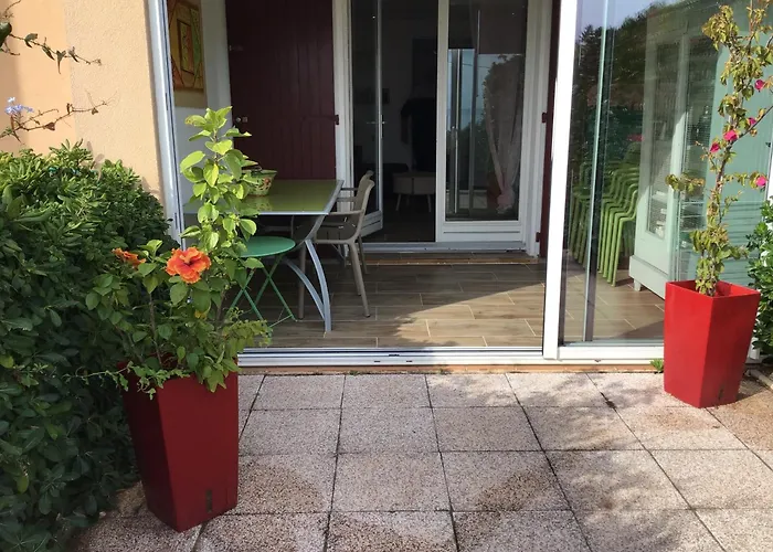 Face A La Дом отдыха