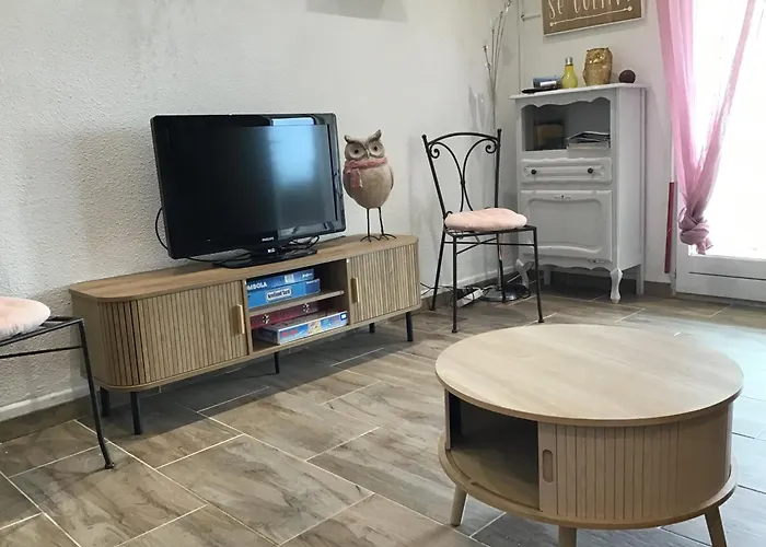 Дом отдыха Face A La *